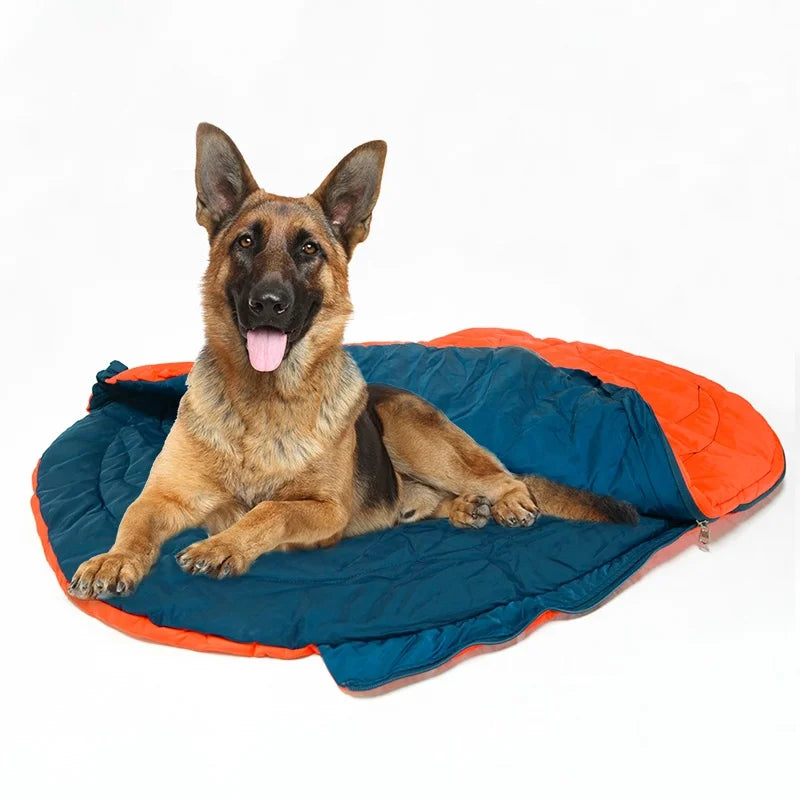 Warm Reversible Sleeping Bag for Dogs